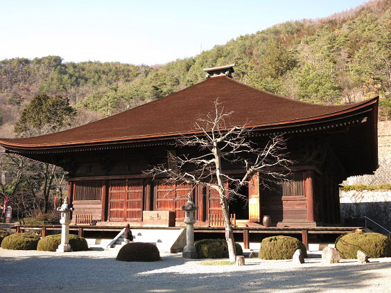 甲州市 大善寺1国宝本堂藤切り祭